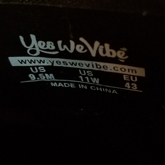 Yes We Vibe Boots Yin/Yang Vibrant Colors W11 M9.5 - Picture 7 of 7